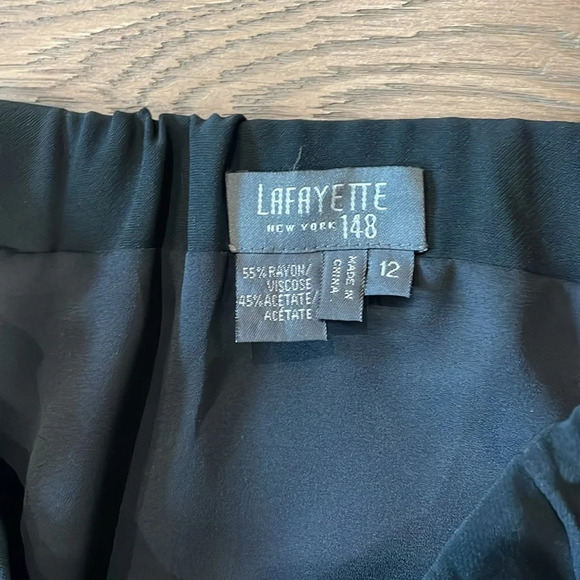 Lafayette 148 Black Lace Embellished Slit on Side Skirt Size 12 - Picture 5 of 7